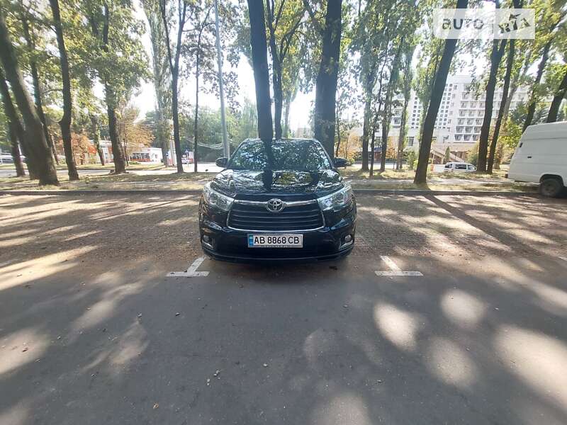 Позашляховик / Кросовер Toyota Highlander 2014 в Вінниці