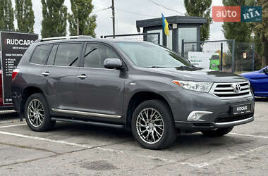 Внедорожник / Кроссовер Toyota Highlander 2012 в Кременчуге