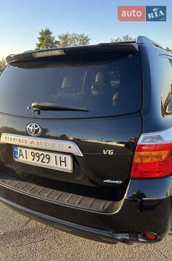 Внедорожник / Кроссовер Toyota Highlander 2008 в 