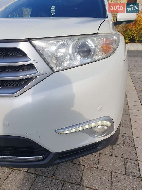 Внедорожник / Кроссовер Toyota Highlander 2011 в Харькове фото 15 Внедорожник / Кроссовер Toyota Highlander 2011 в Харькове
