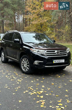 Позашляховик / Кросовер Toyota Highlander 2010 в Дніпрі