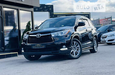 Внедорожник / Кроссовер Toyota Highlander 2014 в Харькове