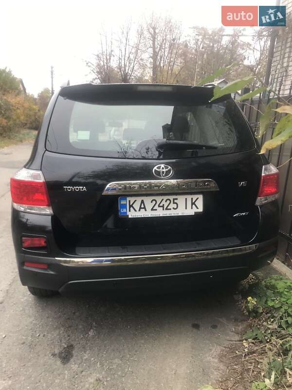 Внедорожник / Кроссовер Toyota Highlander 2012 в Киеве