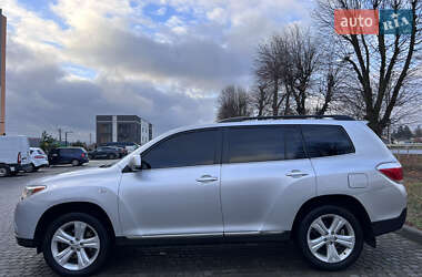 Внедорожник / Кроссовер Toyota Highlander 2011 в Виннице