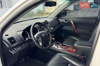 Позашляховик / Кросовер Toyota Highlander 2012 в Дніпрі