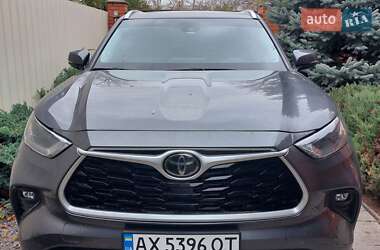 Внедорожник / Кроссовер Toyota Highlander 2021 в Харькове