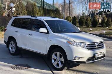 Позашляховик / Кросовер Toyota Highlander 2013 в Києві