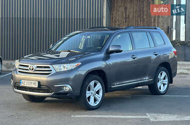 Позашляховик / Кросовер Toyota Highlander 2010 в Дніпрі