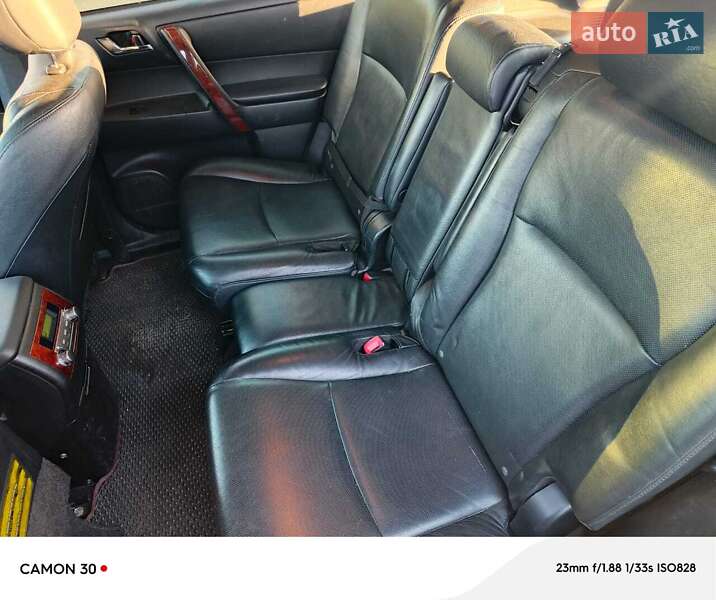 Внедорожник / Кроссовер Toyota Highlander 2013 в Николаеве фото 9 Внедорожник / Кроссовер Toyota Highlander 2013 в Николаеве