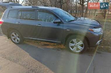 Позашляховик / Кросовер Toyota Highlander 2013 в Миколаєві