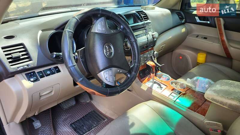 Внедорожник / Кроссовер Toyota Highlander 2008 в Смеле фото 10 Внедорожник / Кроссовер Toyota Highlander 2008 в Смеле