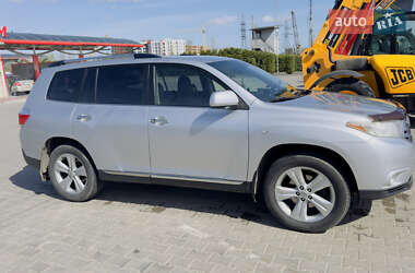 Позашляховик / Кросовер Toyota Highlander 2011 в Львові