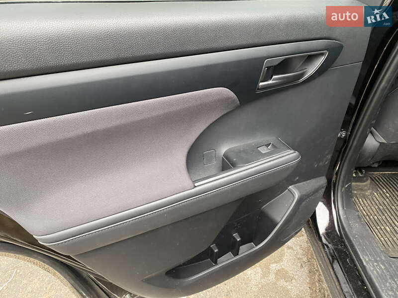 Внедорожник / Кроссовер Toyota Highlander 2020 в Киеве