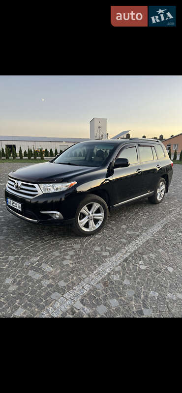 Позашляховик / Кросовер Toyota Highlander 2011 в Шептицькому