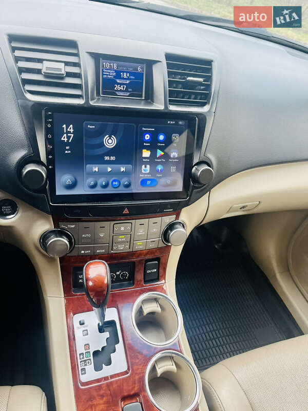 Позашляховик / Кросовер Toyota Highlander 2013 в Іллінцях
