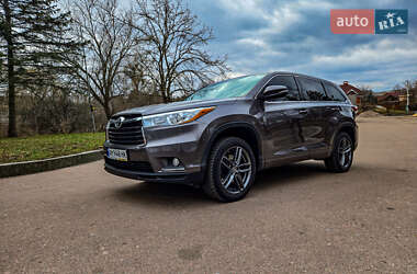 Позашляховик / Кросовер Toyota Highlander 2014 в Житомирі