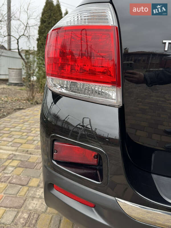 Внедорожник / Кроссовер Toyota Highlander 2011 в Ахтырке фото 25 Внедорожник / Кроссовер Toyota Highlander 2011 в Ахтырке