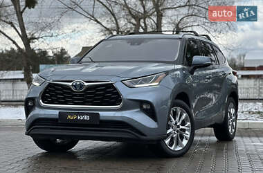 Внедорожник / Кроссовер Toyota Highlander 2020 в Киеве