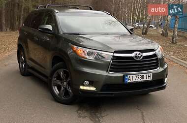 Внедорожник / Кроссовер Toyota Highlander 2014 в Буче