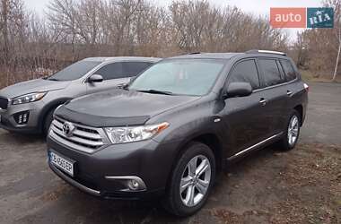 Позашляховик / Кросовер Toyota Highlander 2012 в Києві