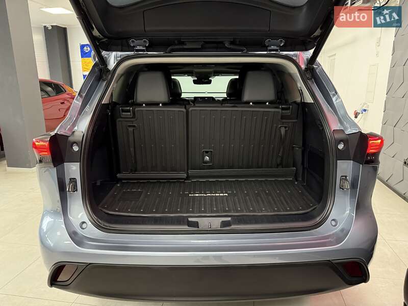 Позашляховик / Кросовер Toyota Highlander 2020 в Тернополі