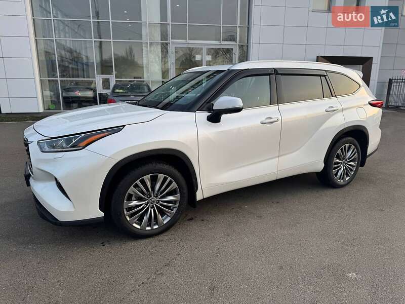 Toyota Highlander 2020