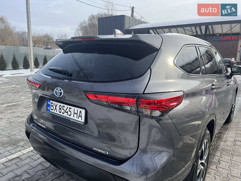 Позашляховик / Кросовер Toyota Highlander 2021 в Хмельницькому