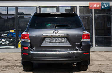 Внедорожник / Кроссовер Toyota Highlander 2011 в Киеве