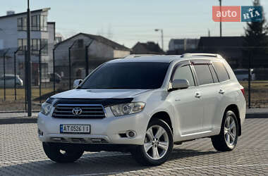 Позашляховик / Кросовер Toyota Highlander 2008 в Івано-Франківську