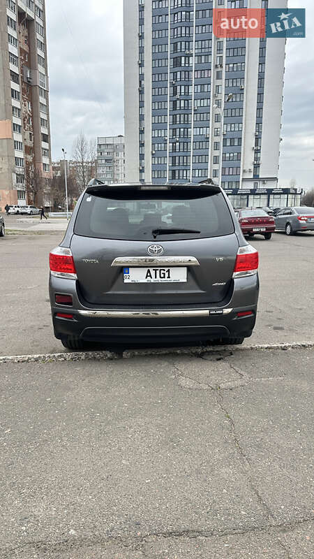 Позашляховик / Кросовер Toyota Highlander 2011 в Черкасах фото 12 Позашляховик / Кросовер Toyota Highlander 2011 в Черкасах