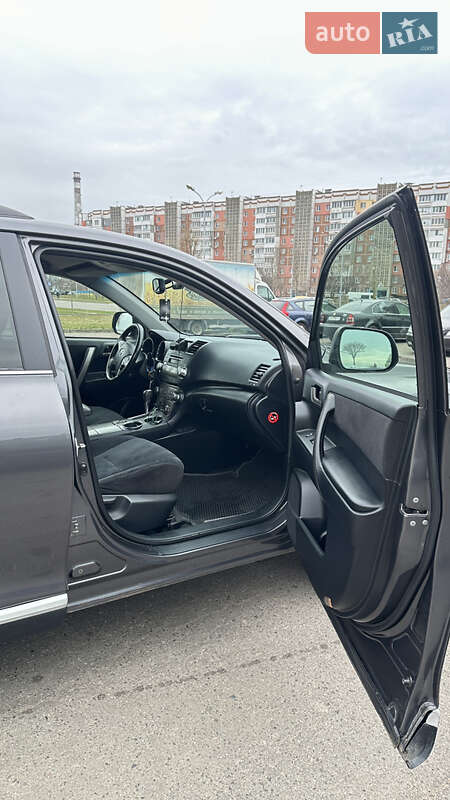 Позашляховик / Кросовер Toyota Highlander 2011 в Черкасах фото 15 Позашляховик / Кросовер Toyota Highlander 2011 в Черкасах