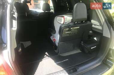 Внедорожник / Кроссовер Toyota Highlander 2013 в 