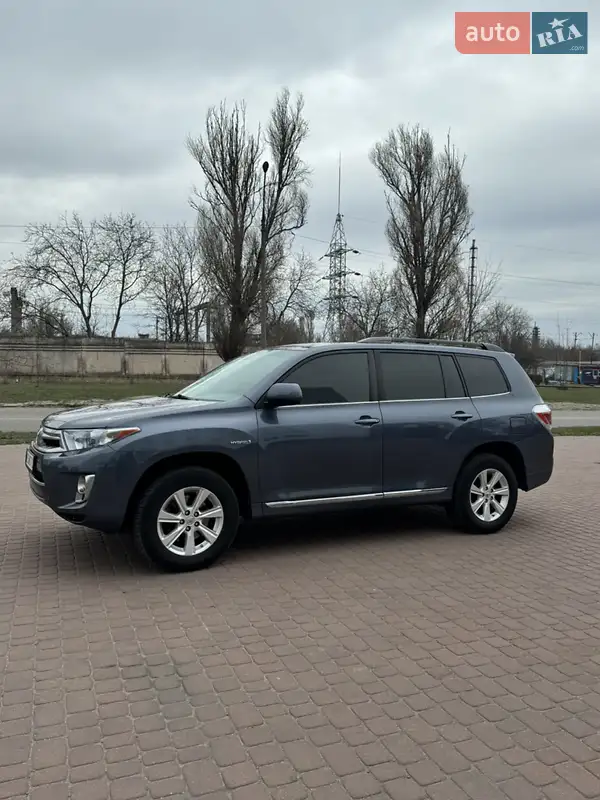Toyota Highlander 2013