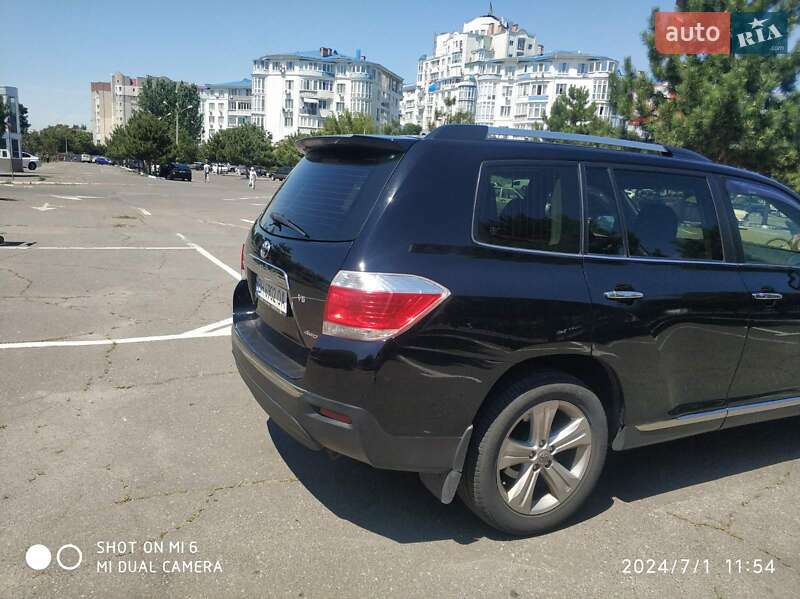 Внедорожник / Кроссовер Toyota Highlander 2013 в Одессе фото 5 Внедорожник / Кроссовер Toyota Highlander 2013 в Одессе