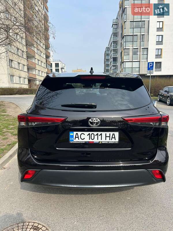 Внедорожник / Кроссовер Toyota Highlander 2020 в Любешове