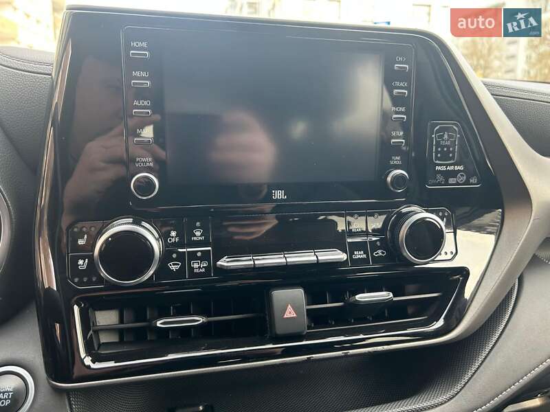 Внедорожник / Кроссовер Toyota Highlander 2020 в Любешове