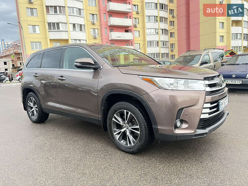 Toyota Highlander 2018
