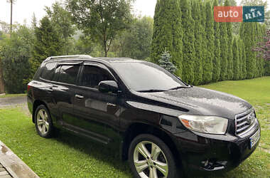 Внедорожник / Кроссовер Toyota Highlander 2008 в 