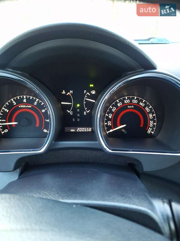 Внедорожник / Кроссовер Toyota Highlander 2011 в Килии