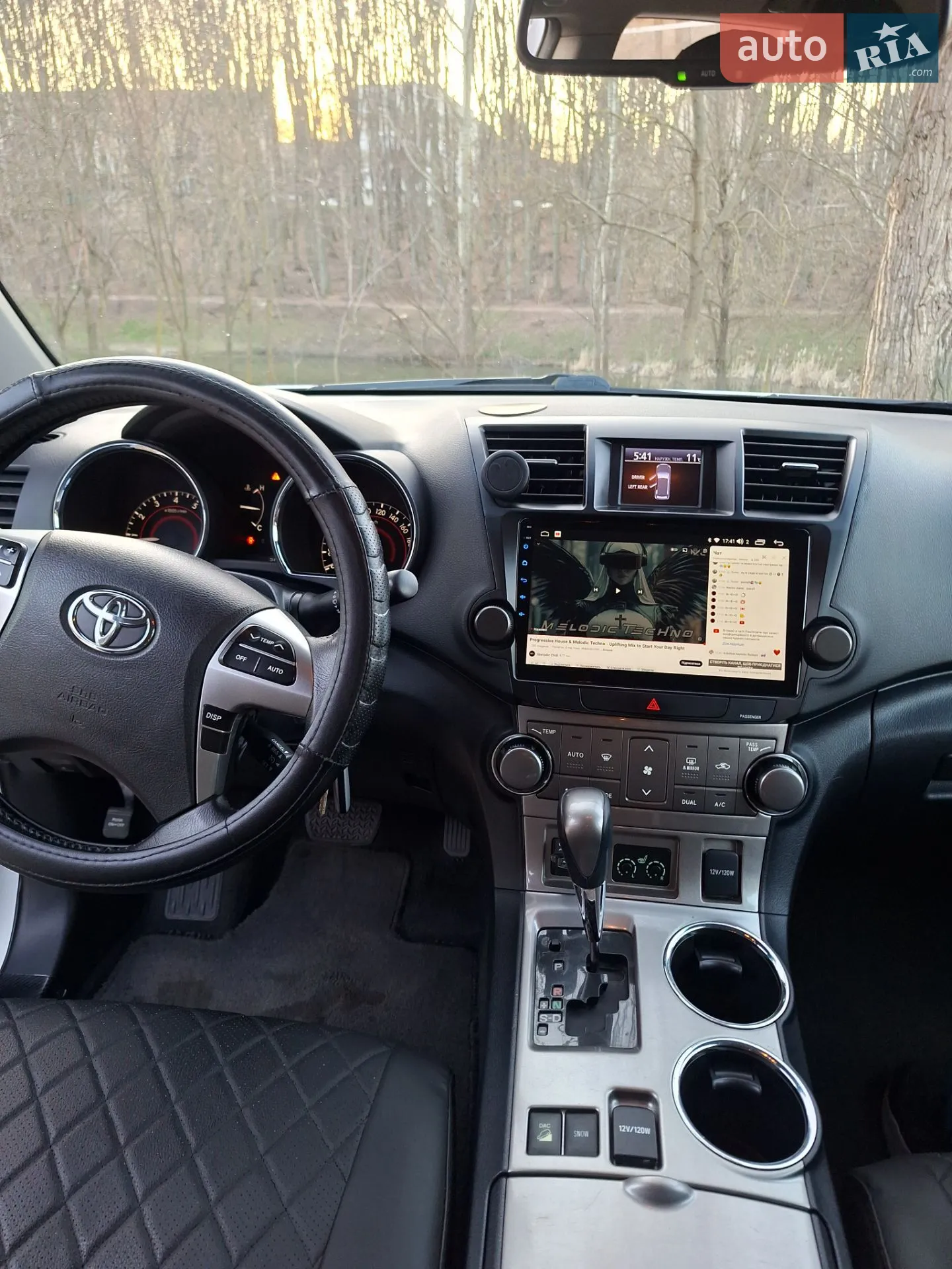 2011 Toyota Highlander - мініатюра 30