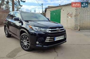Позашляховик / Кросовер Toyota Highlander 2019 в Житомирі
