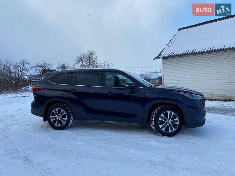 Позашляховик / Кросовер Toyota Highlander 2021 в Рожнятові фото 4 Позашляховик / Кросовер Toyota Highlander 2021 в Рожнятові