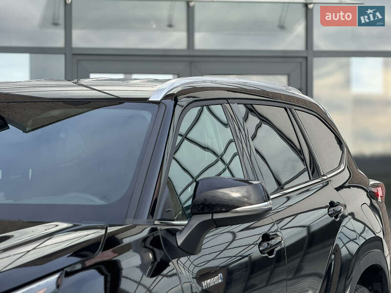 Позашляховик / Кросовер Toyota Highlander 2021 в Тернополі