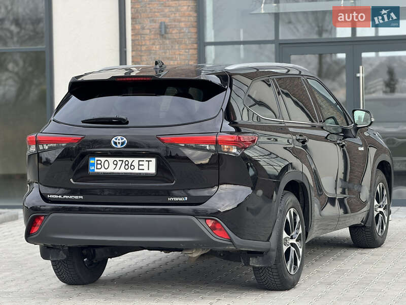 Позашляховик / Кросовер Toyota Highlander 2021 в Тернополі
