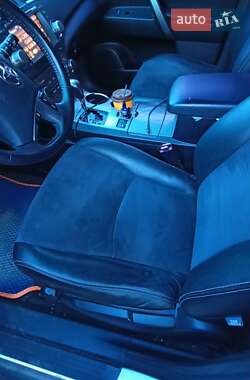 Внедорожник / Кроссовер Toyota Highlander 2011 в 