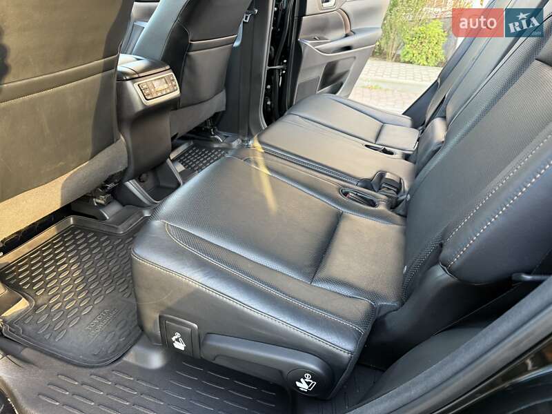 Позашляховик / Кросовер Toyota Highlander 2014 в Вінниці