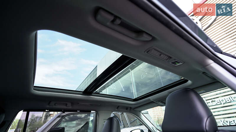 Позашляховик / Кросовер Toyota Highlander 2021 в Львові