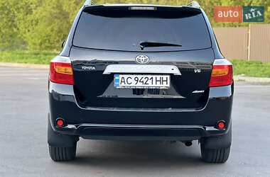 Позашляховик / Кросовер Toyota Highlander 2007 в 
