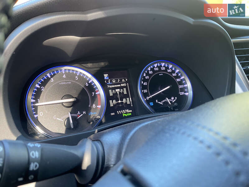 Позашляховик / Кросовер Toyota Highlander 2019 в Дніпрі
