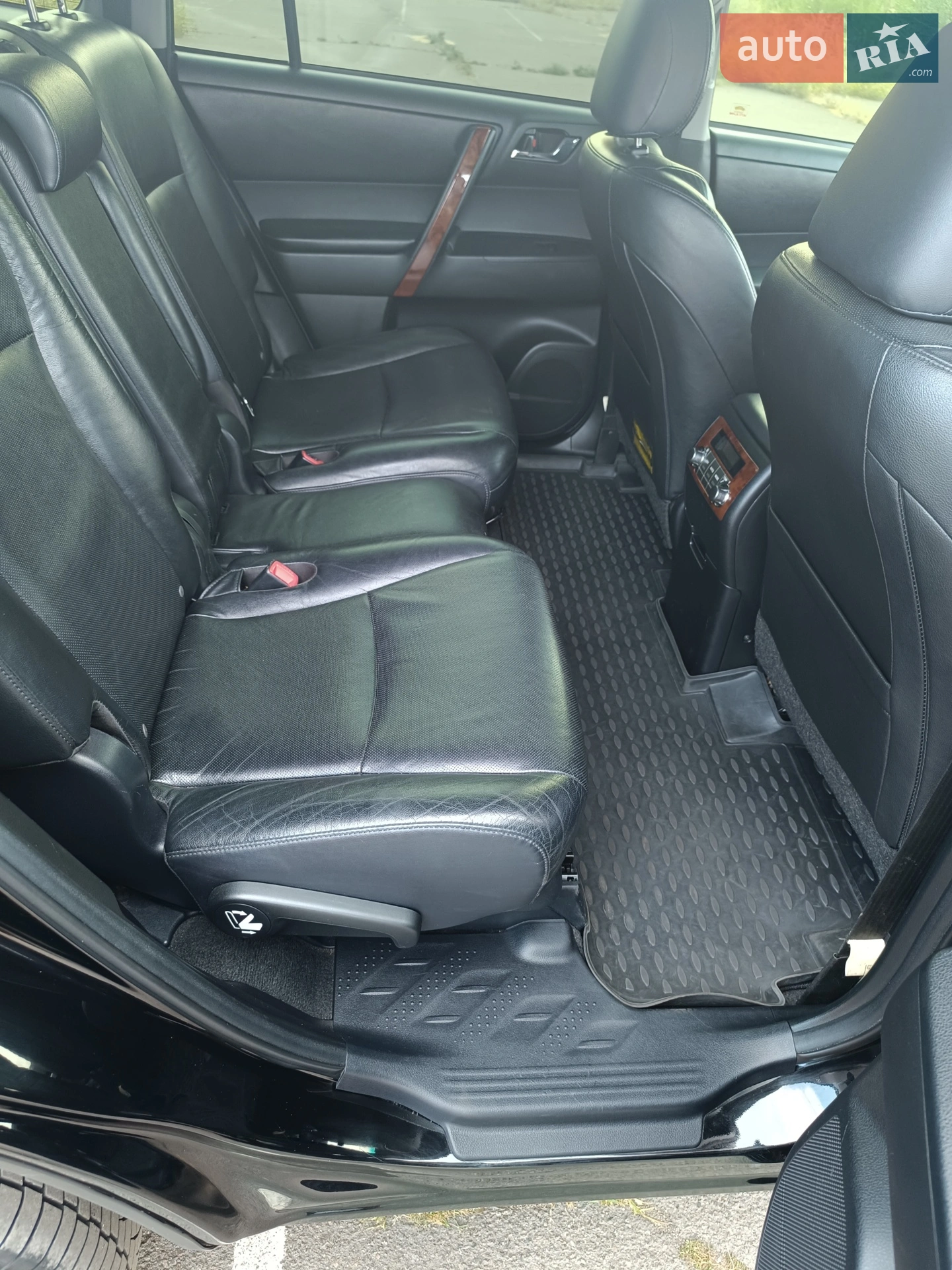 2011 Toyota Highlander - мініатюра 27